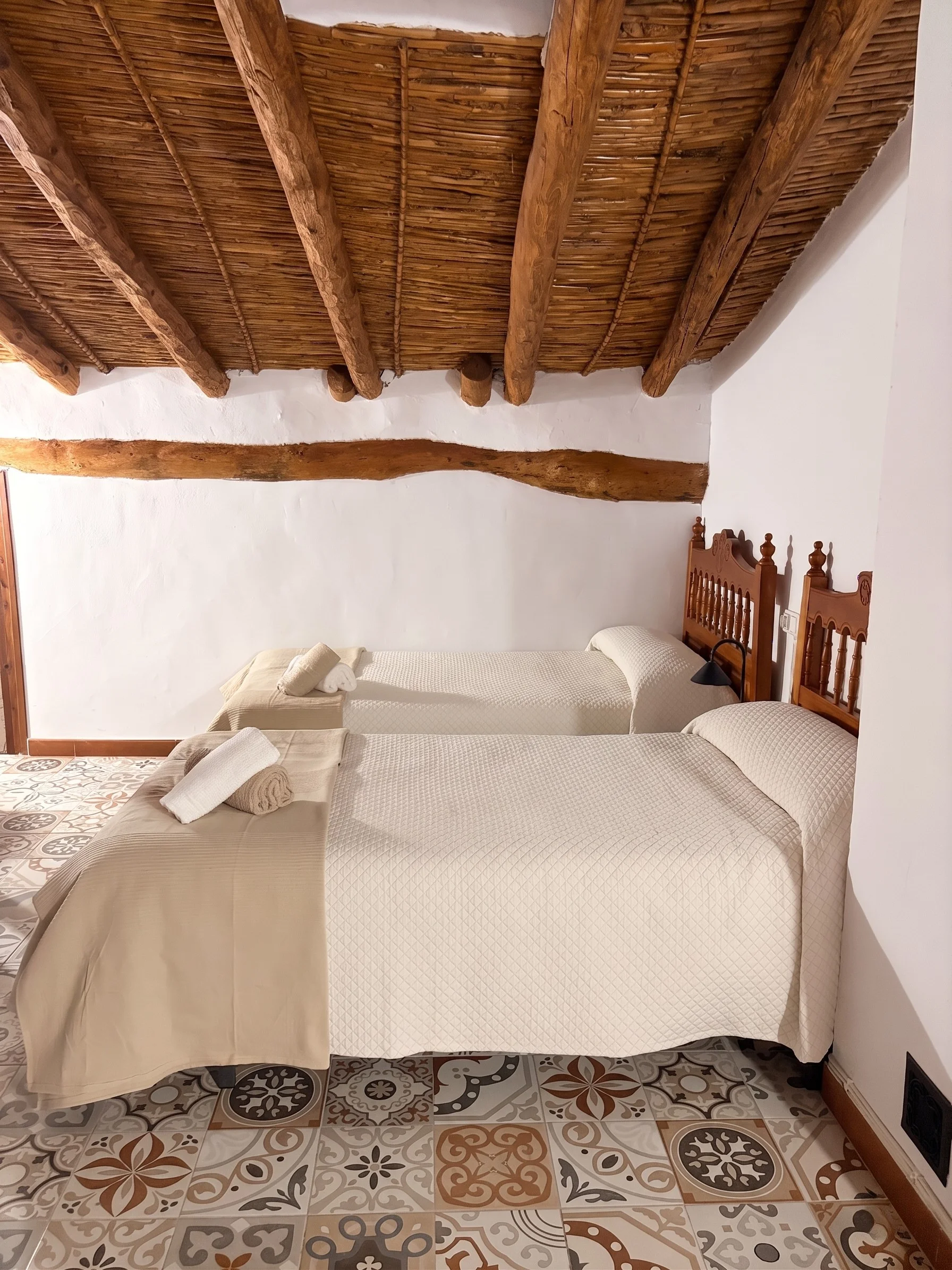 Habitación casa rural San Vicente de Piedrahita Castellón